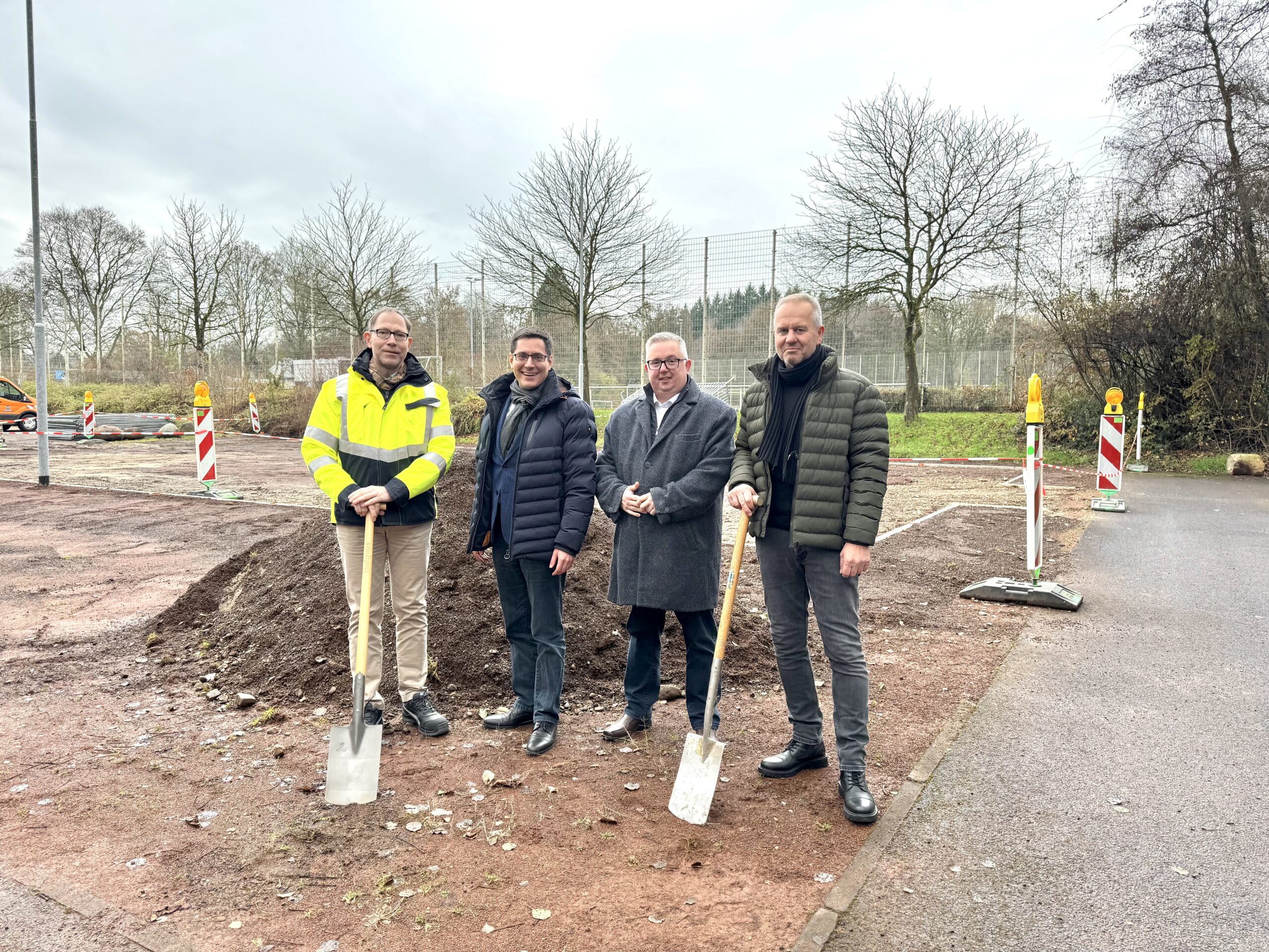 sv-birlinghoven-sportverein-fussballverein-sankt-augustin-spatenstich