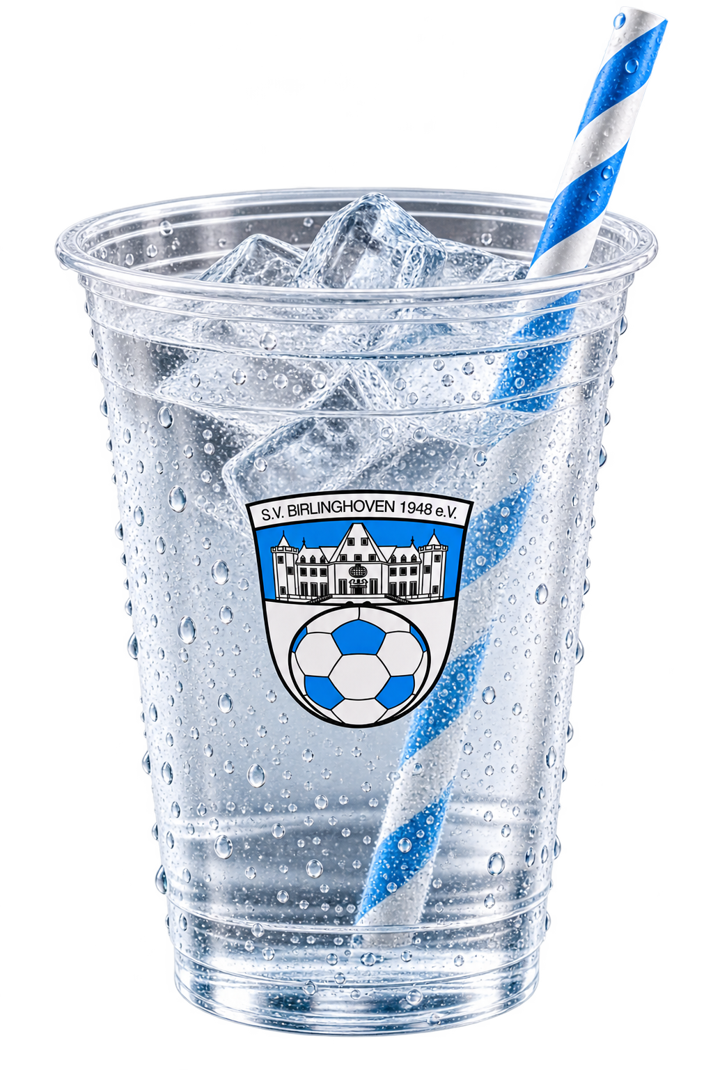 Wasser im Becher